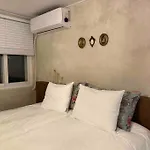 Sogang Arles Stay Near Hongdae