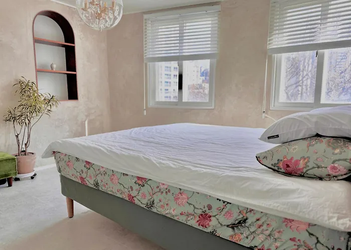Sogang Arles Stay Near Hongdae